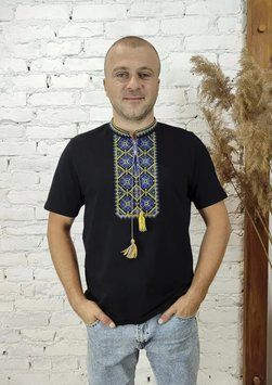 Футболка-вишиванка чоловіча чорна вишита жовто-блакитним хрестиком ТМ НоКо